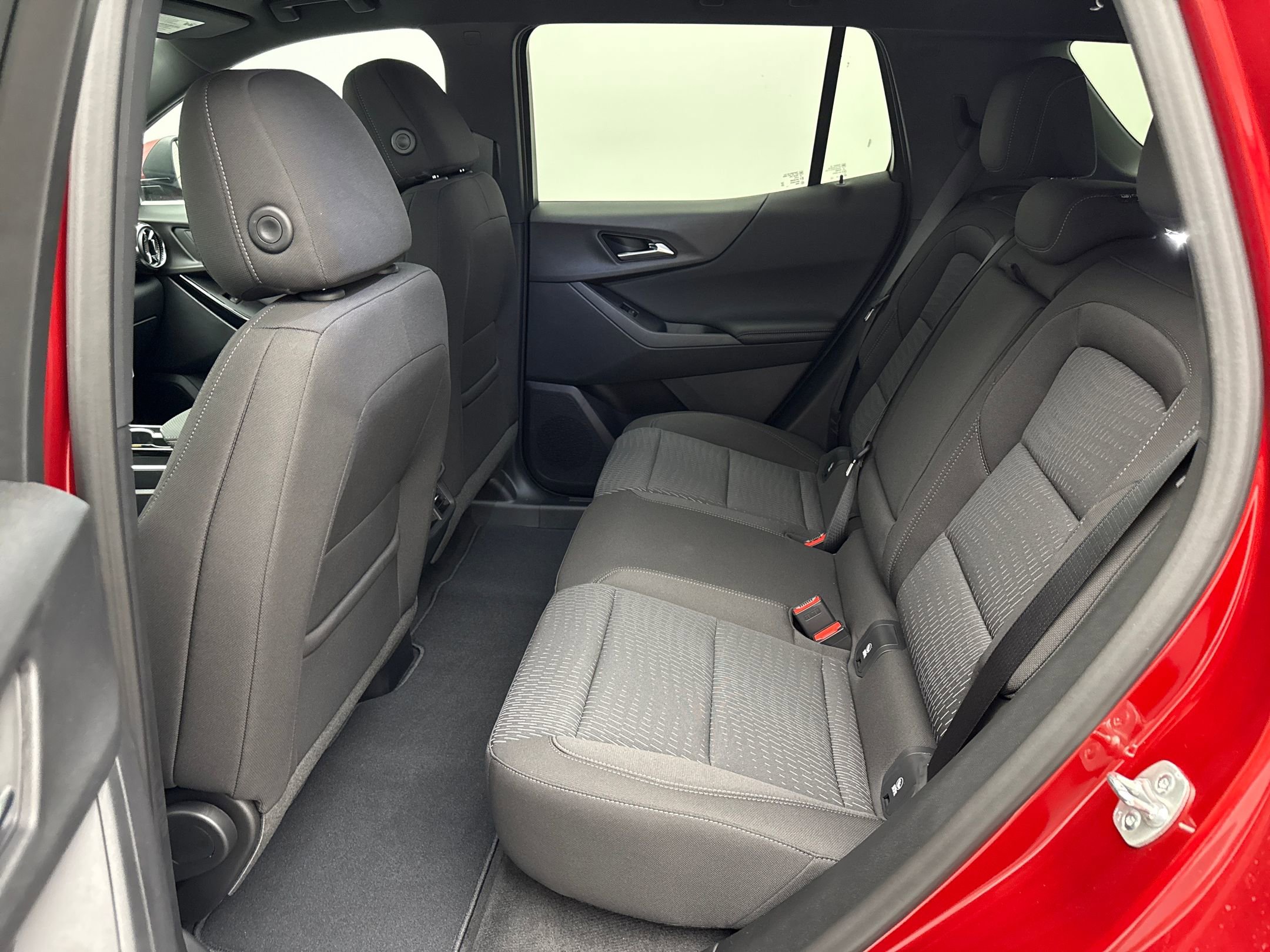 2026 Chevrolet Equinox LT photo 14