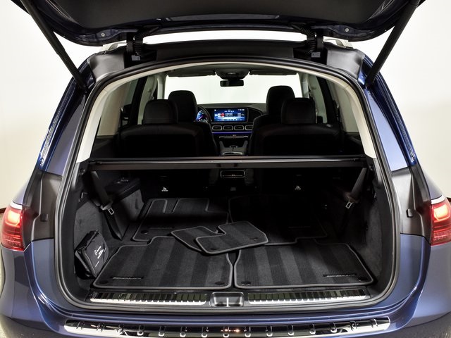 2026 Mercedes Benz GLS 450 4MATIC photo 39