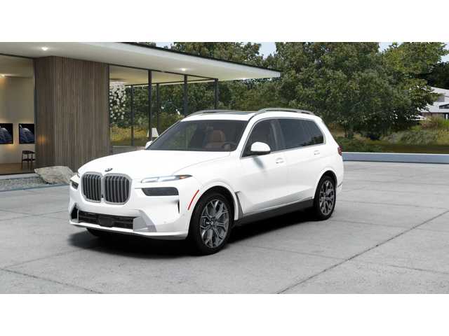 2026 BMW X7 40i's photo