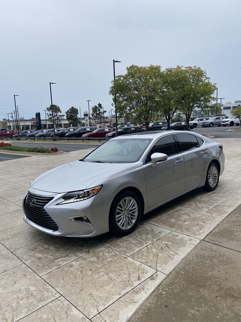2017 Lexus ES 350
