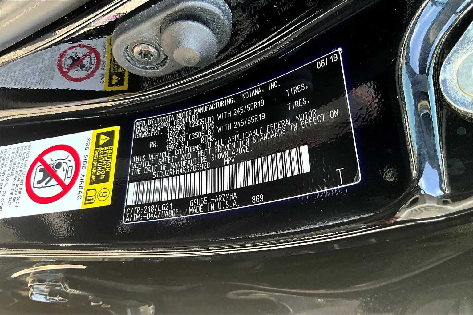 2019 Toyota Highlander SE photo 33