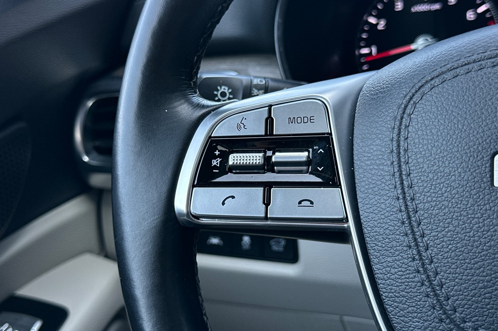 2022 Kia Telluride EX photo 28