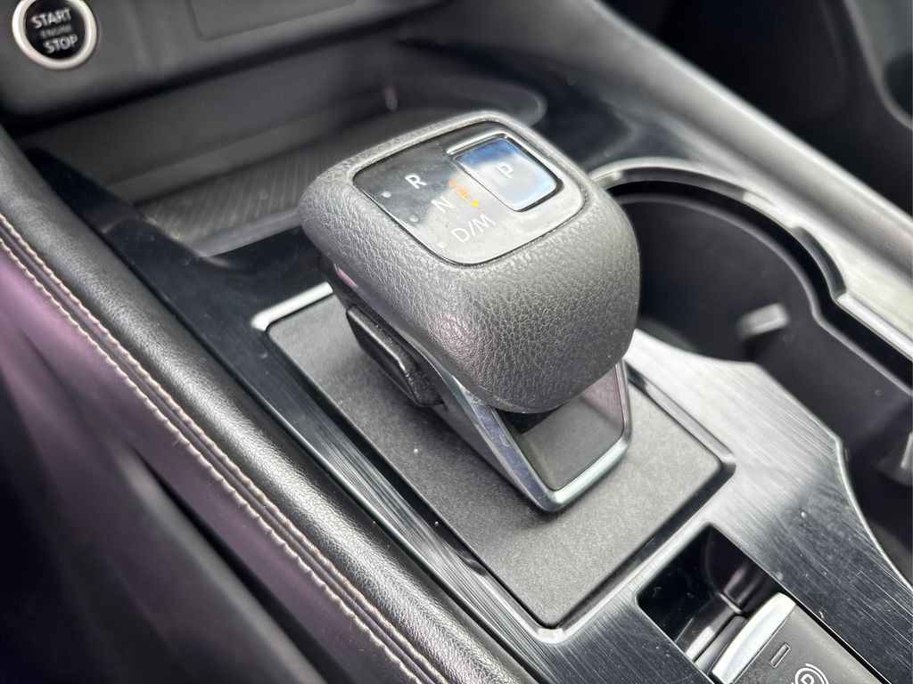 2021 Nissan Rogue SL photo 28