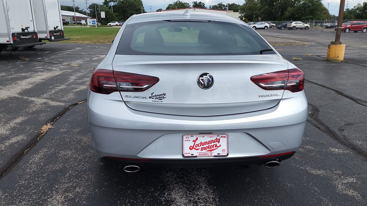 2018 Buick Regal Sportback Preferred photo 7