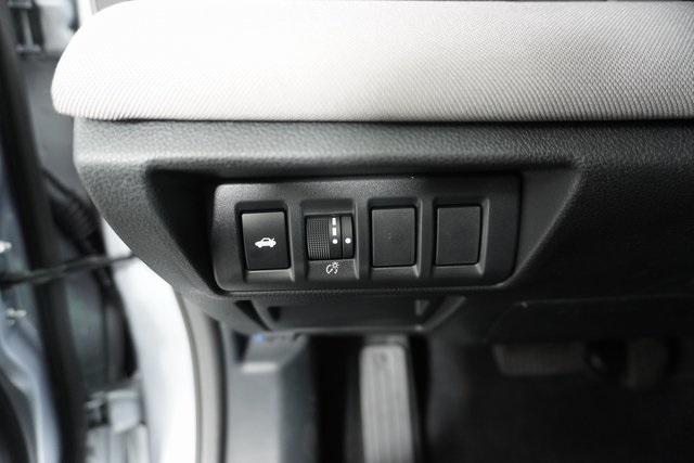 2025 Subaru Legacy Premium photo 13