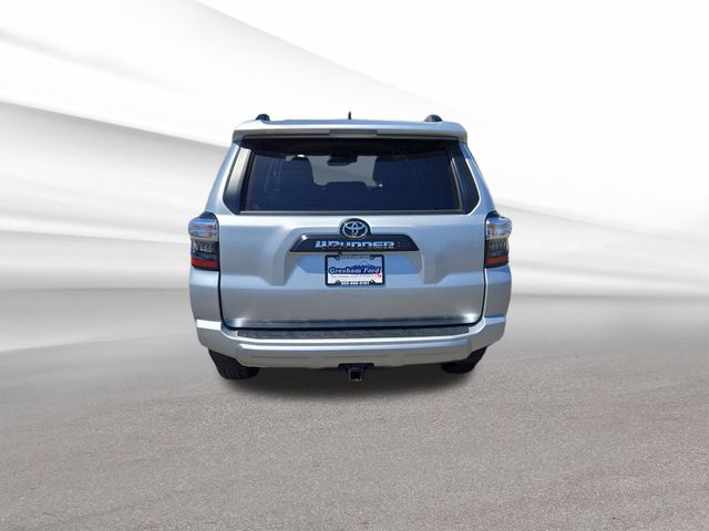 2024 Toyota 4Runner TRD Off-Road photo 4