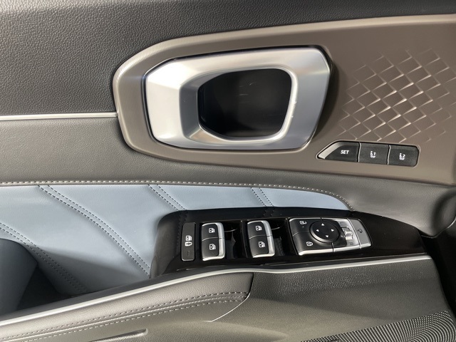 2025 Kia Sorento Hybrid SX Prestige photo 15