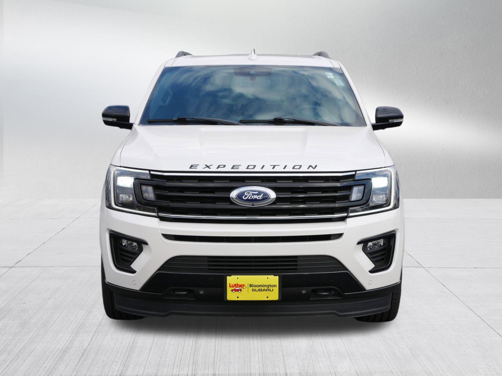 2019 Ford Expedition Limited photo 2