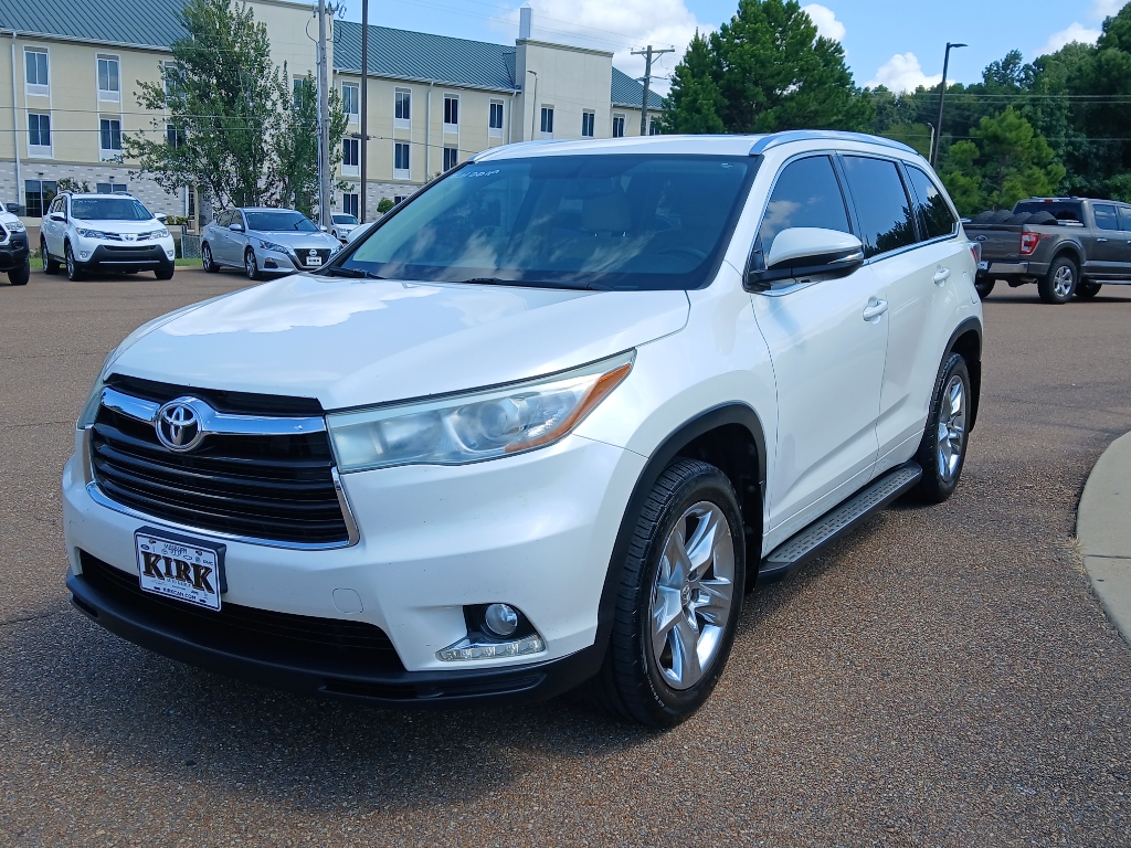 Used 2015 Toyota Highlander Limited with VIN 5TDYKRFH1FS058641 for sale in Grenada, MS
