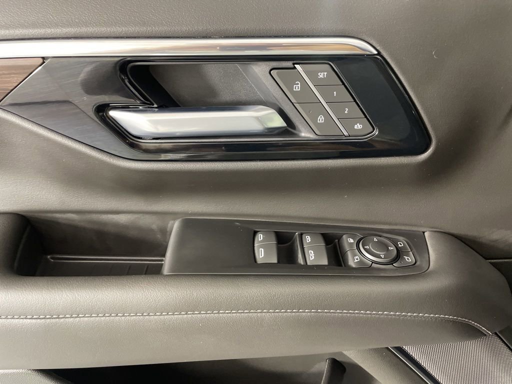 2025 Chevrolet Tahoe Z71 photo 20