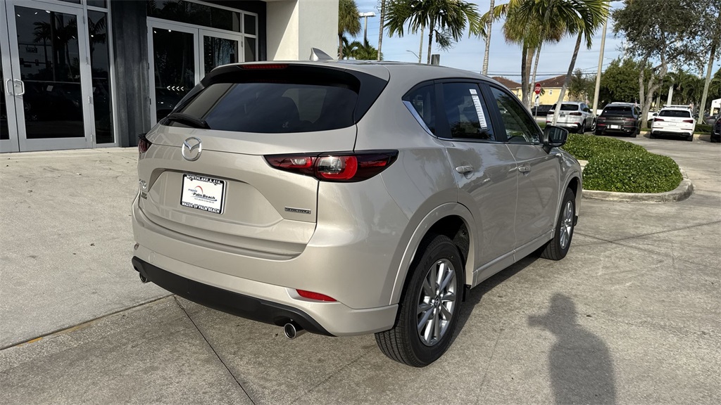 2025 Mazda CX-5 2.5 S Preferred photo 2
