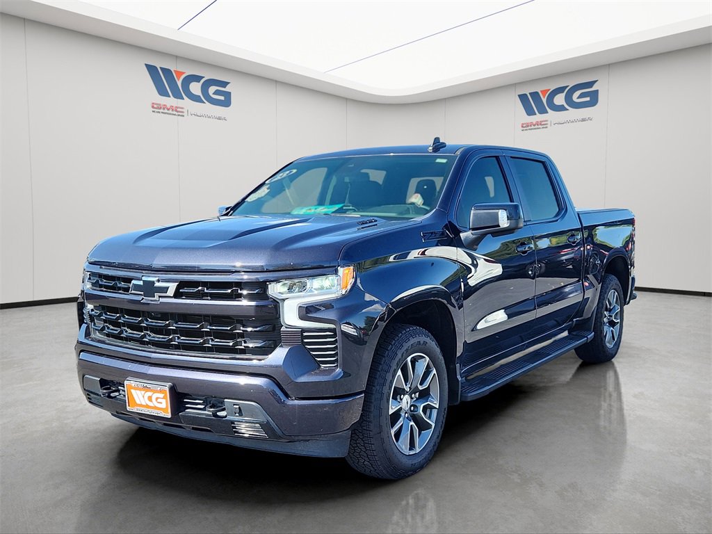 2023 Chevrolet Silverado 1500 RST photo 3