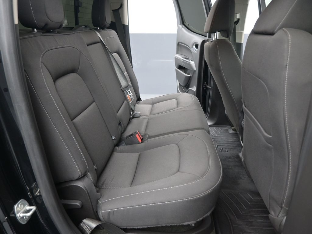 2018 Gmc Canyon SLE photo 23