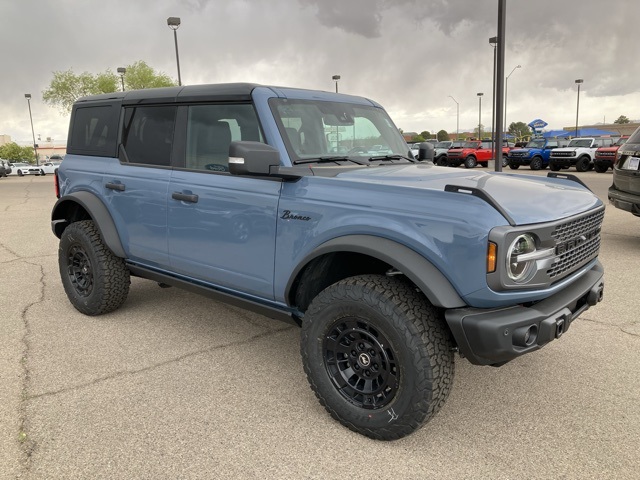 2025 Ford Bronco Badlands photo 4