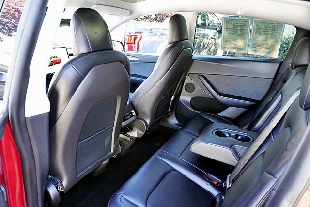Used 2023 Red Tesla Long Range image 18