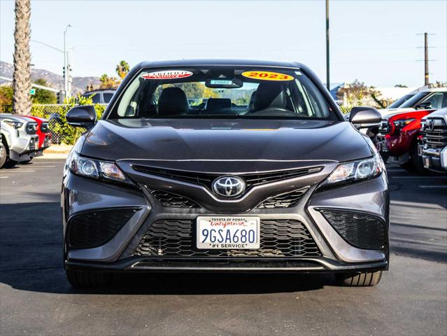 2023 Toyota Camry SE photo 2