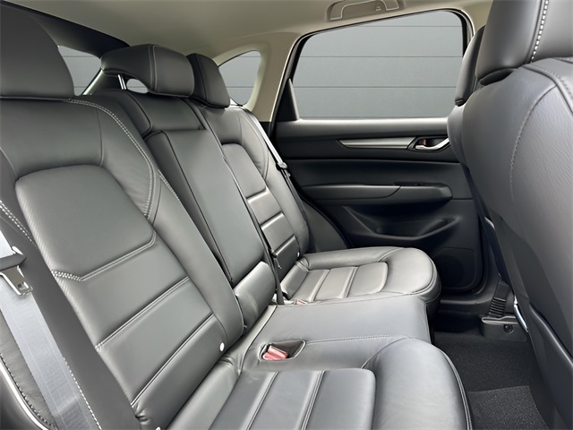 2025 Mazda CX-5 2.5 S Preferred photo 26