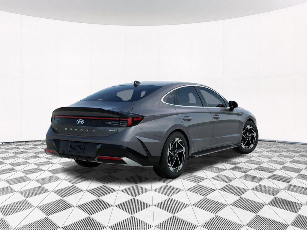 2026 Hyundai Sonata SEL Sport photo 3