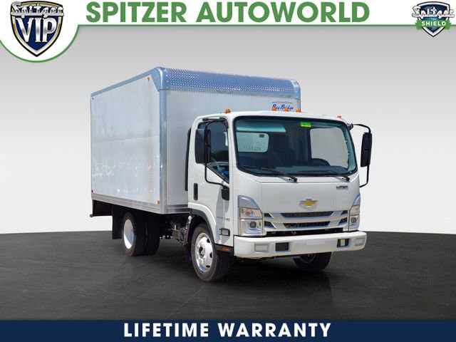 2024 Chevrolet Low Cab Forward Base's photo