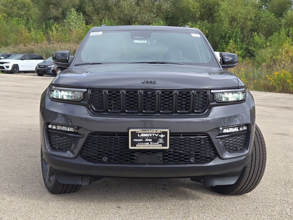 2025 Jeep Grand Cherokee Limited photo 4
