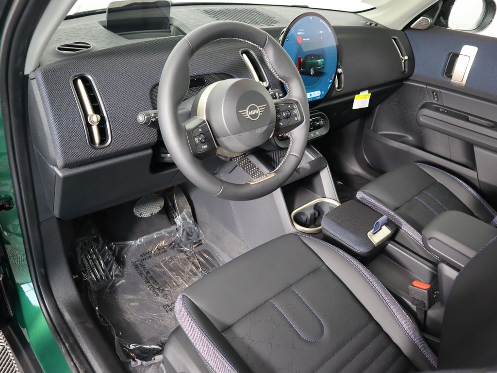 2025 Mini Countryman photo 8
