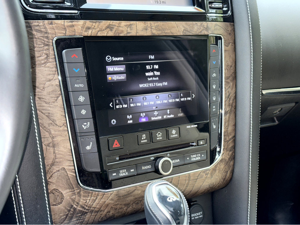 2021 Infiniti QX80 Premium Select photo 4