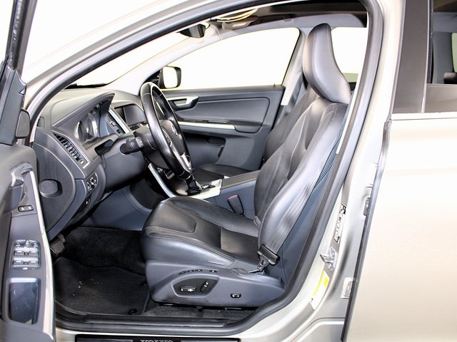 2015 Volvo XC60 T5 Premier photo 5