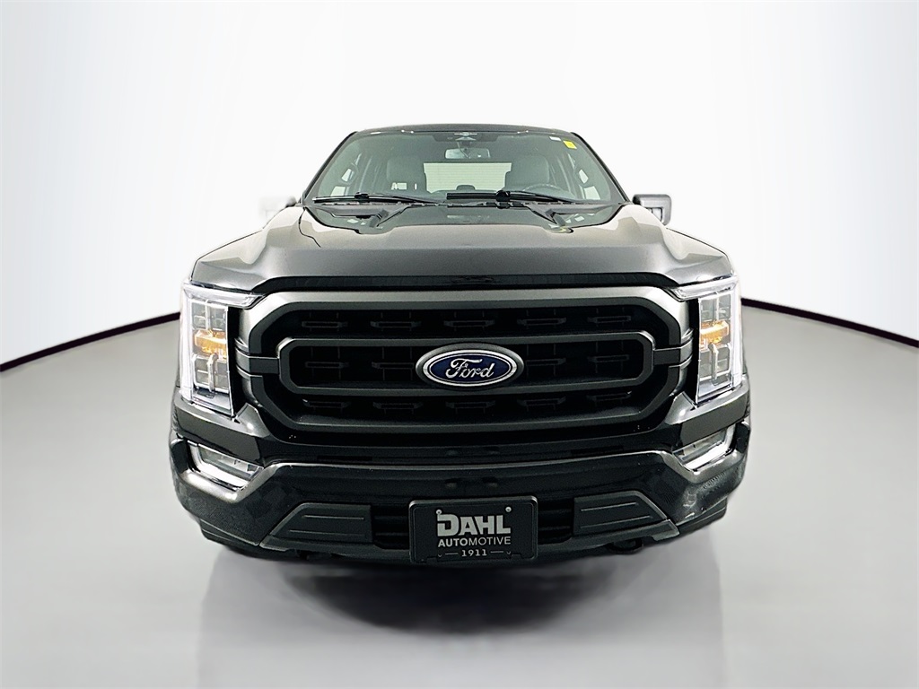 2023 Ford F-150 XLT photo 2