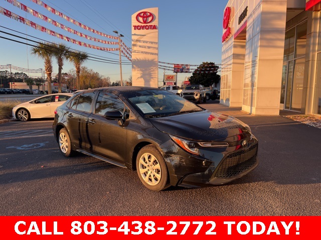 2022 Toyota Corolla LE's photo