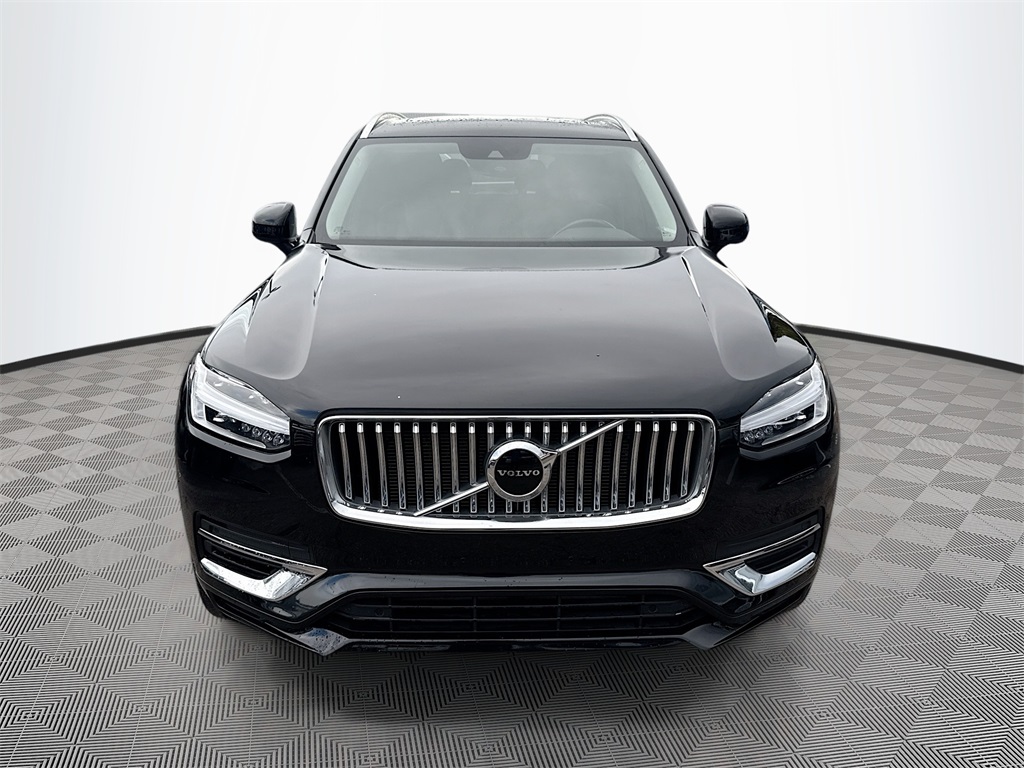2022 Volvo XC90 Recharge T8 Inscription photo 2