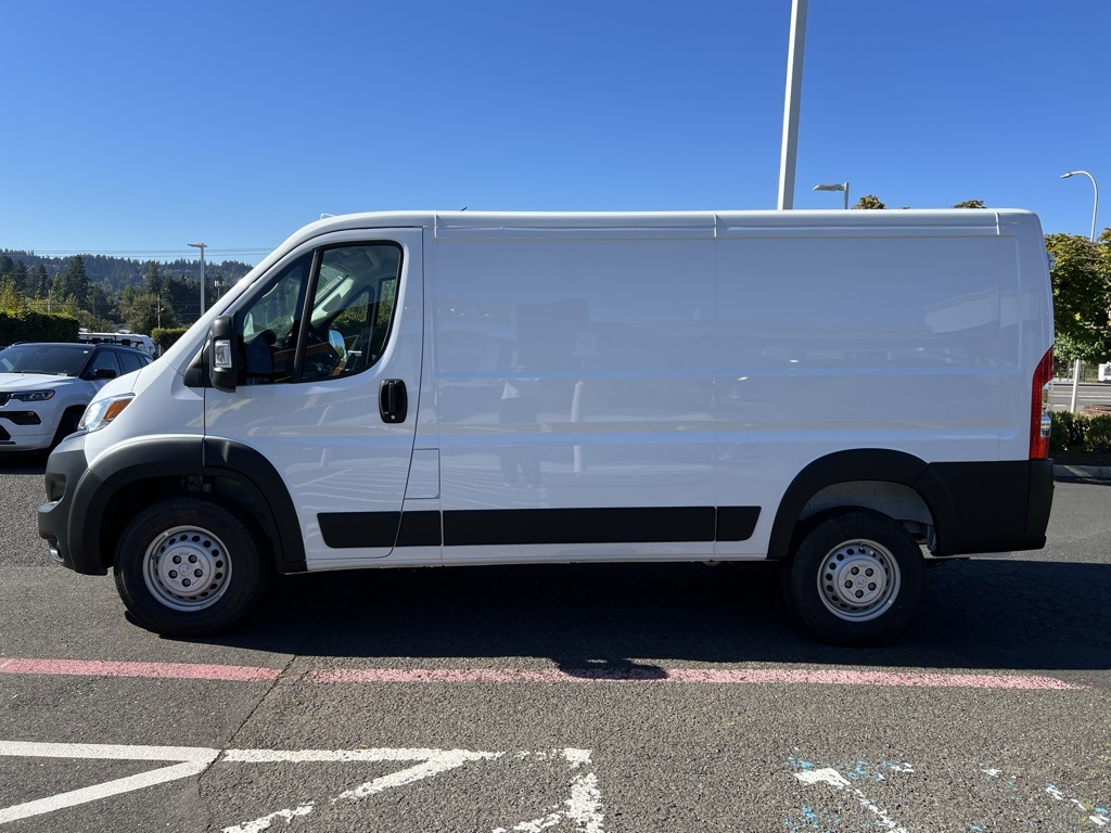 2026 Ram ProMaster 1500 photo 3