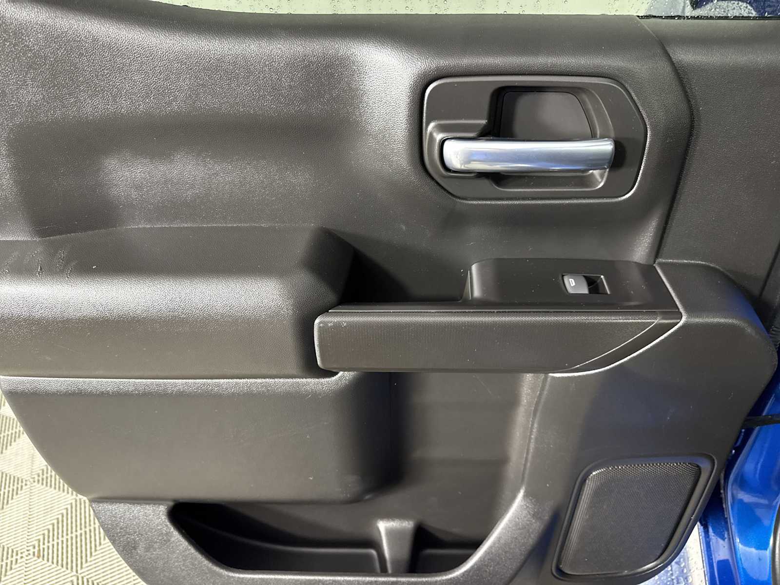 2022 Chevrolet Silverado 1500 Custom photo 24