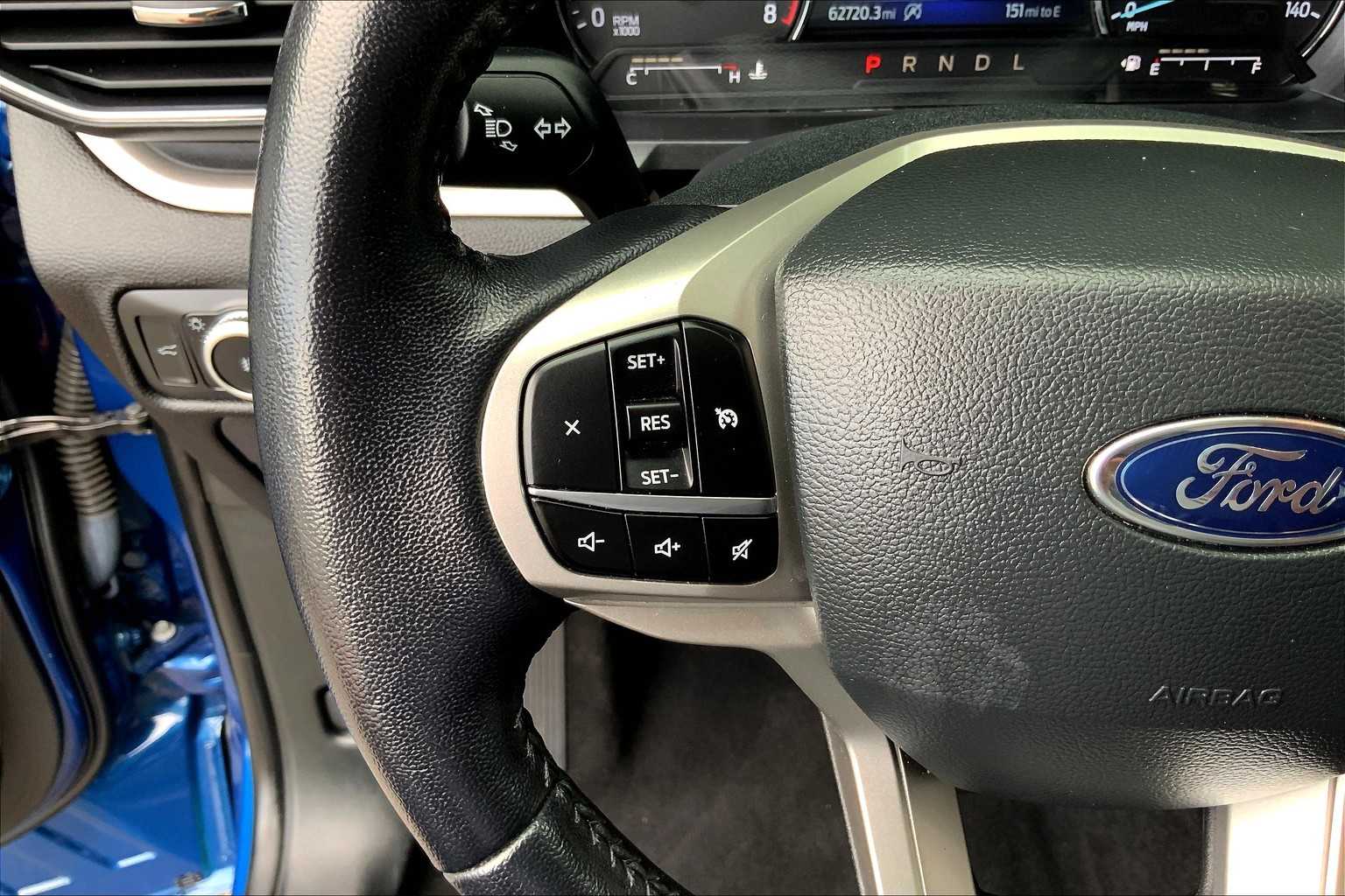 2021 Ford Explorer XLT photo 21