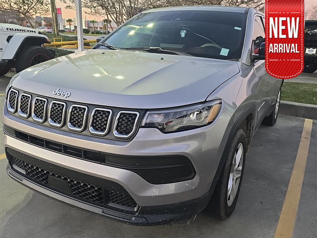 2023 Jeep Compass Sport's photo