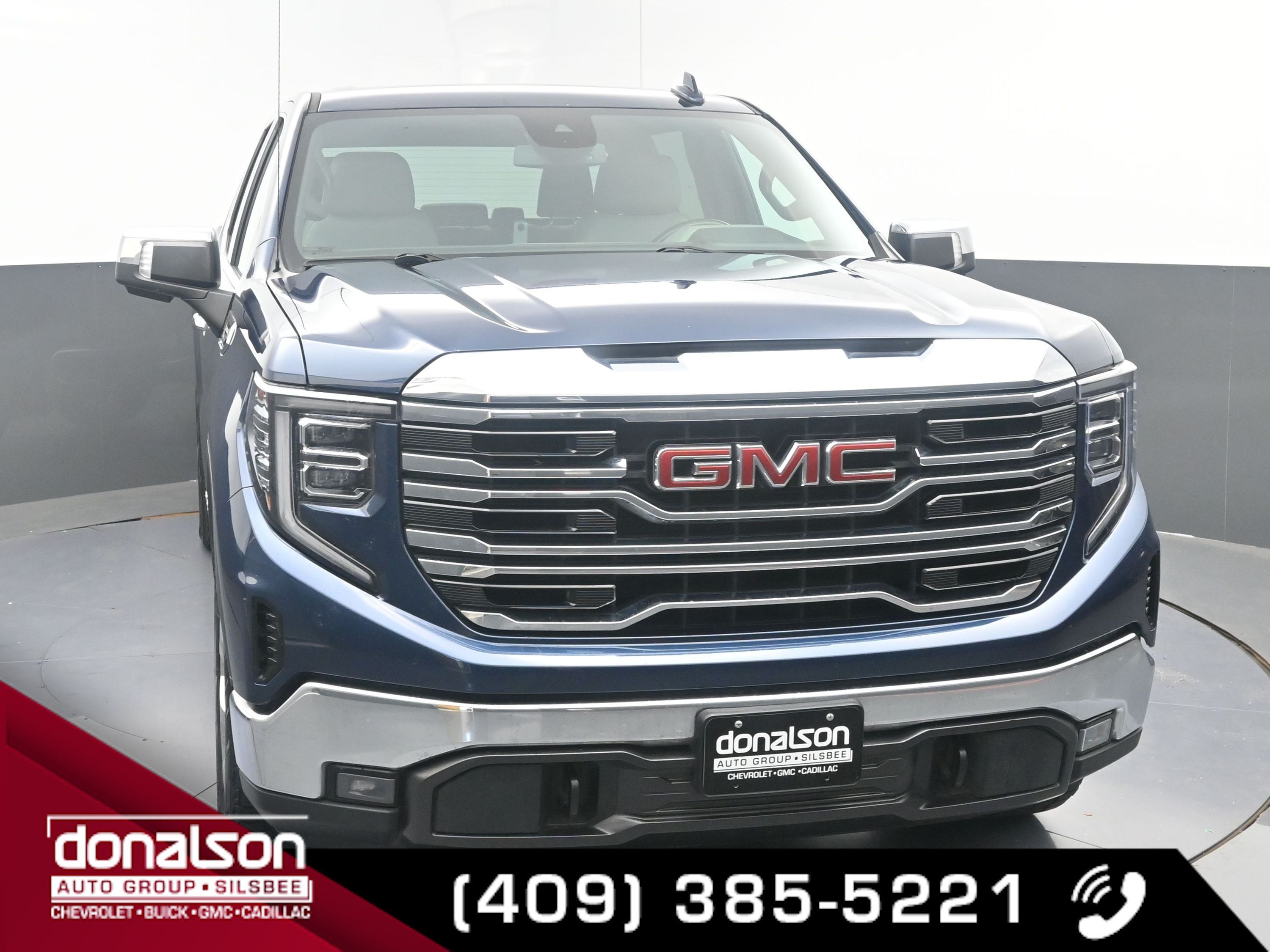 2022 Gmc Sierra 1500 SLT photo 2