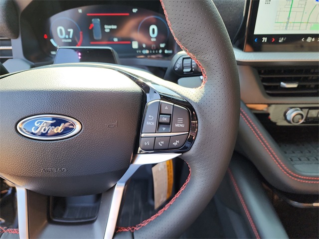 2025 Ford Explorer ST-Line photo 23