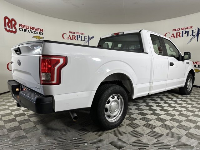 2015 Ford F-150 XL photo 4