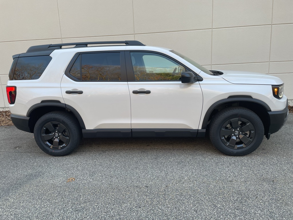 2026 Honda Passport photo 3