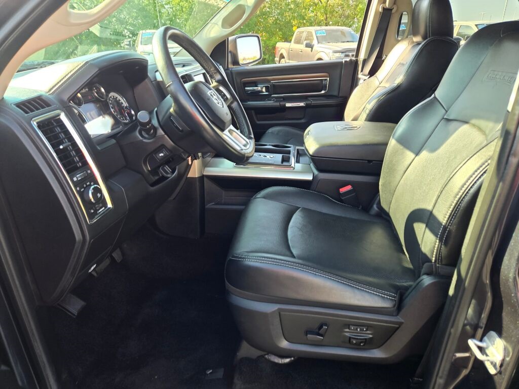 2013 Ram 1500 Laramie photo 18