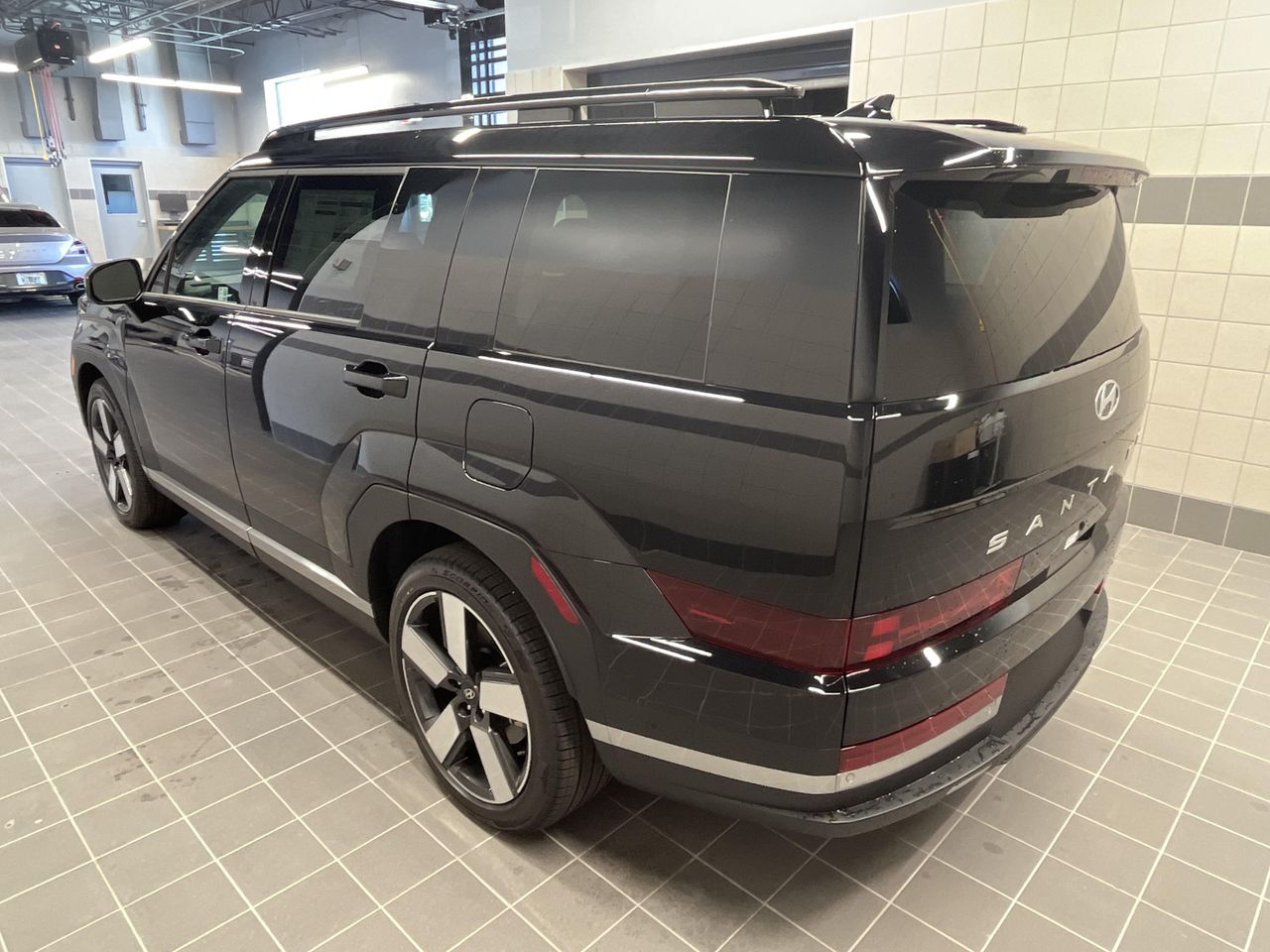2024 Hyundai Santa Fe Limited photo 5