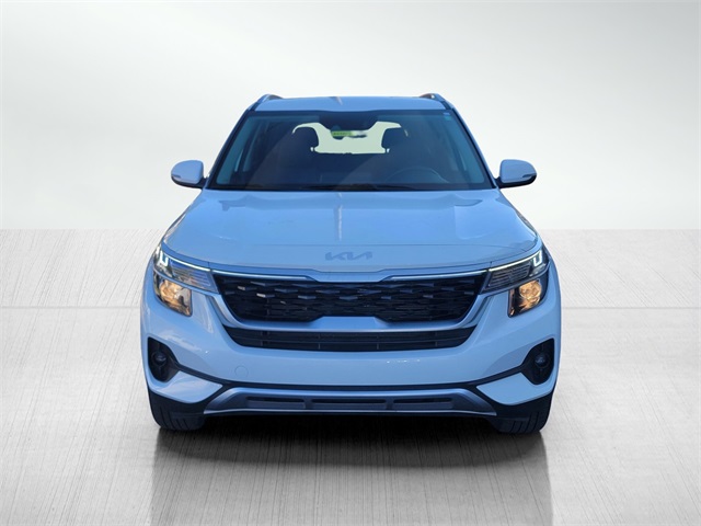 2023 Kia Seltos S photo 8