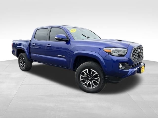 2023 Toyota Tacoma TRD Sport's photo