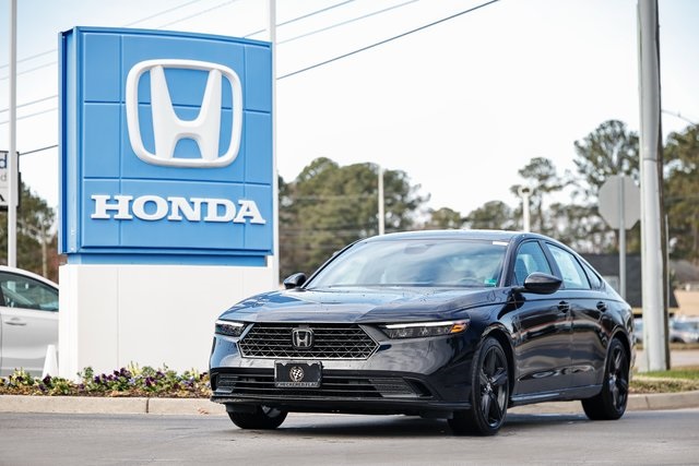 2025 Honda Accord Hybrid Sport-L's photo