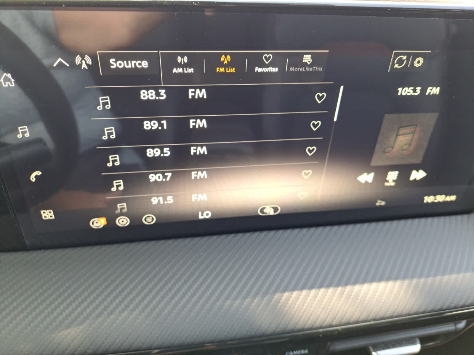2026 Nissan Kicks SR photo 11
