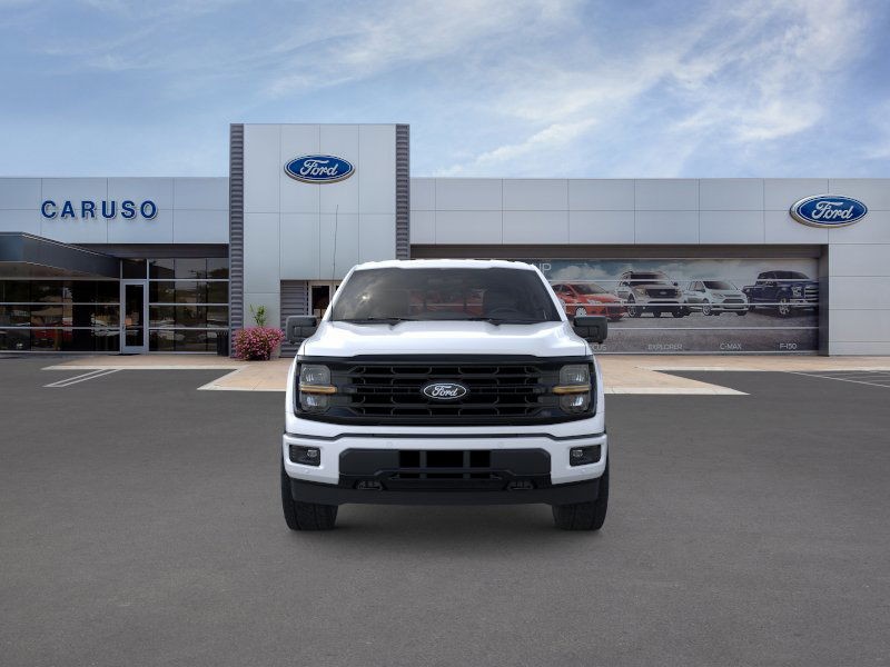 2025 Ford F-150 XLT photo 6