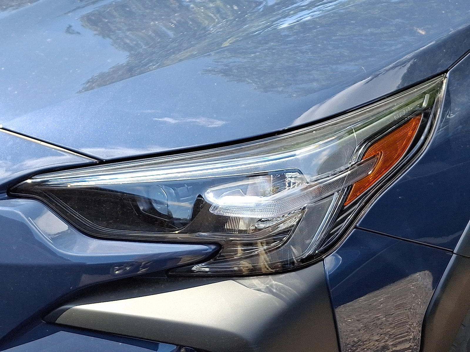 2025 Subaru Outback Premium photo 3