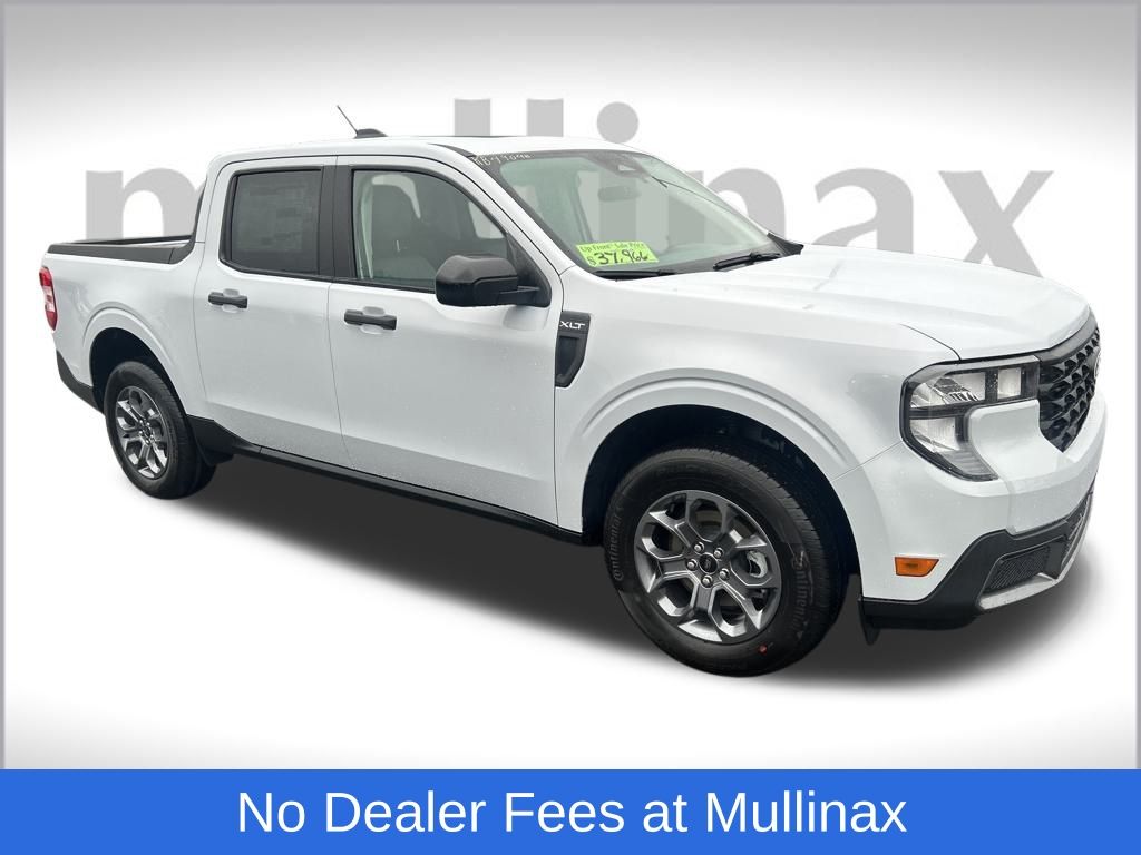 2025 Ford Maverick XLT's photo