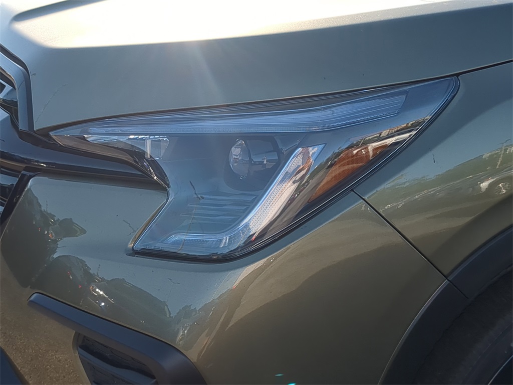 2025 Subaru Ascent Onyx Edition Touring photo 7