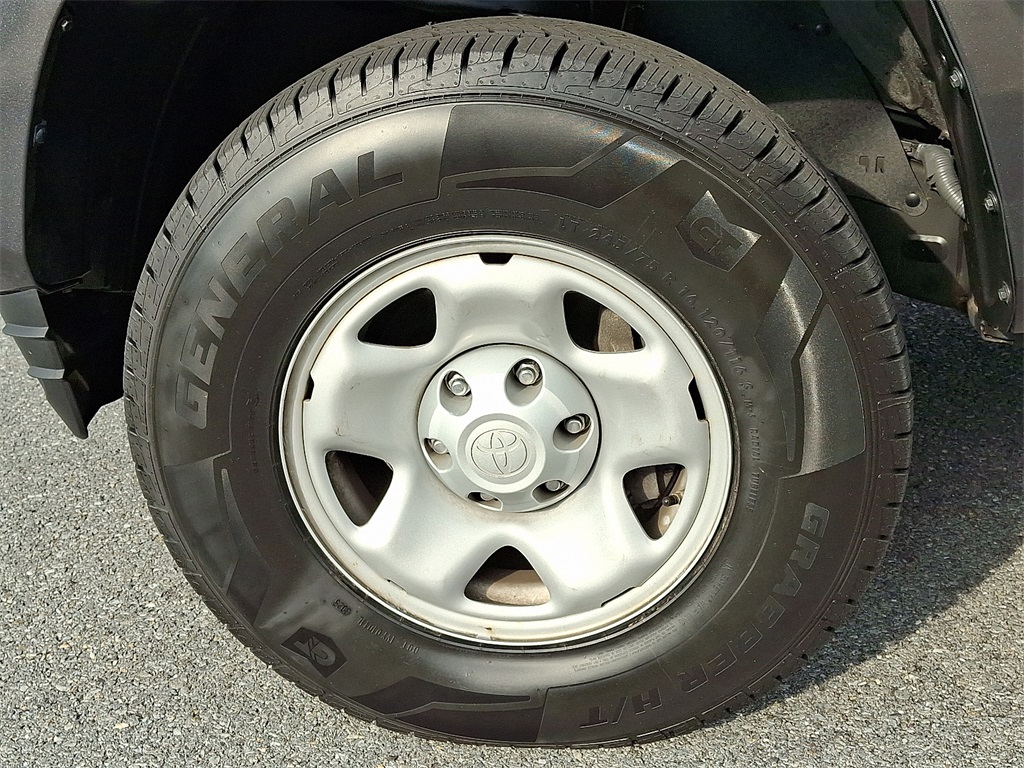 2022 Toyota Tacoma SR 4x4 Double Cab photo 25