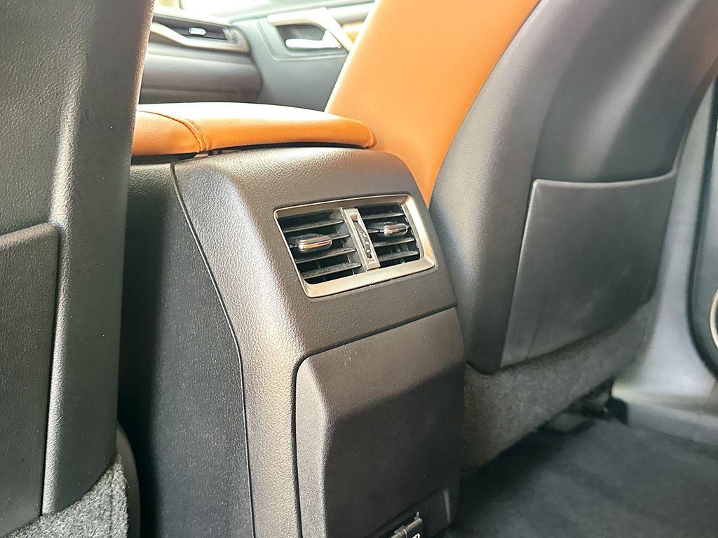 2021 Lexus RX 350 photo 28